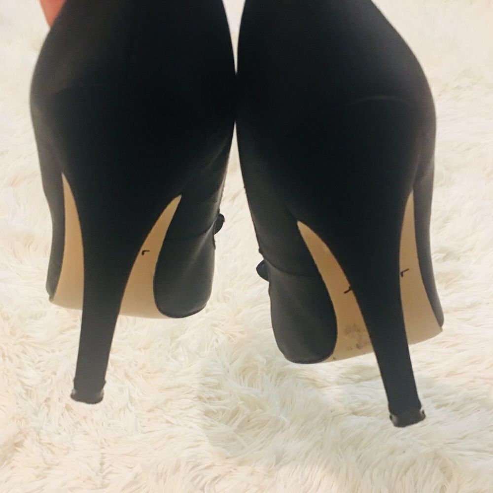 Joey Black Peep Toe Sparkle Heels - Picture 9 of 16